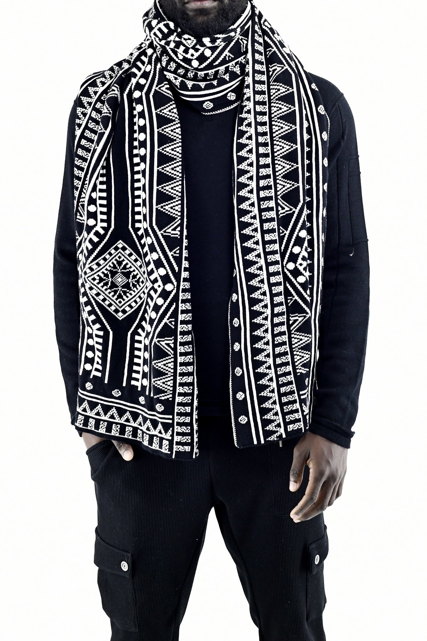 Mens Black And White Reversible Keys Scarf ZG5558