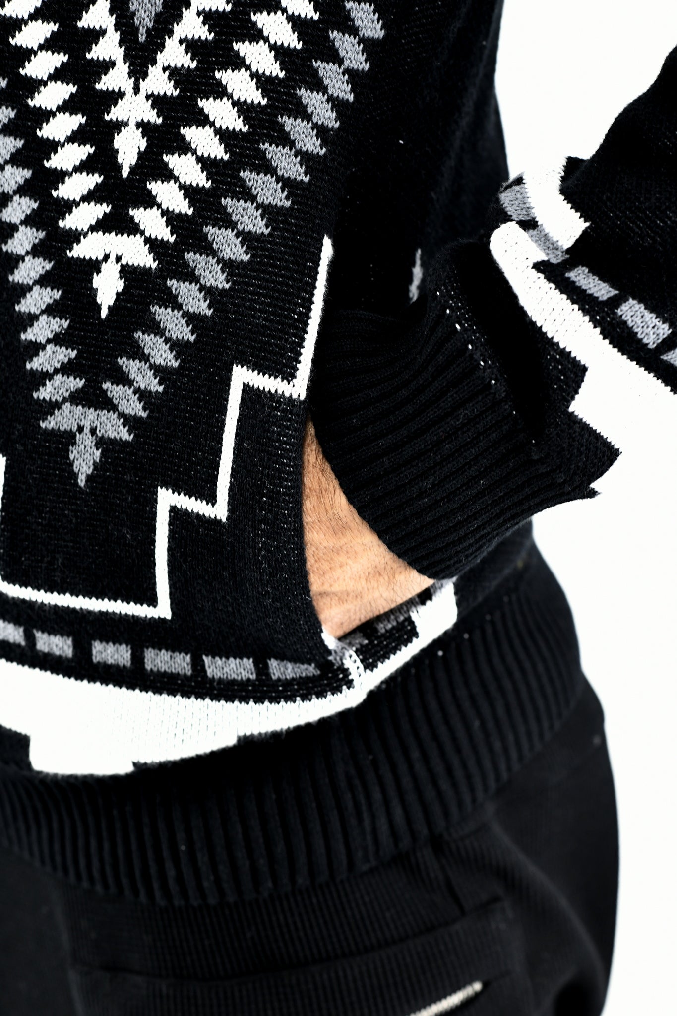 Menswear Knitwear Multi Diamond Hoody Zip Through ZG5618