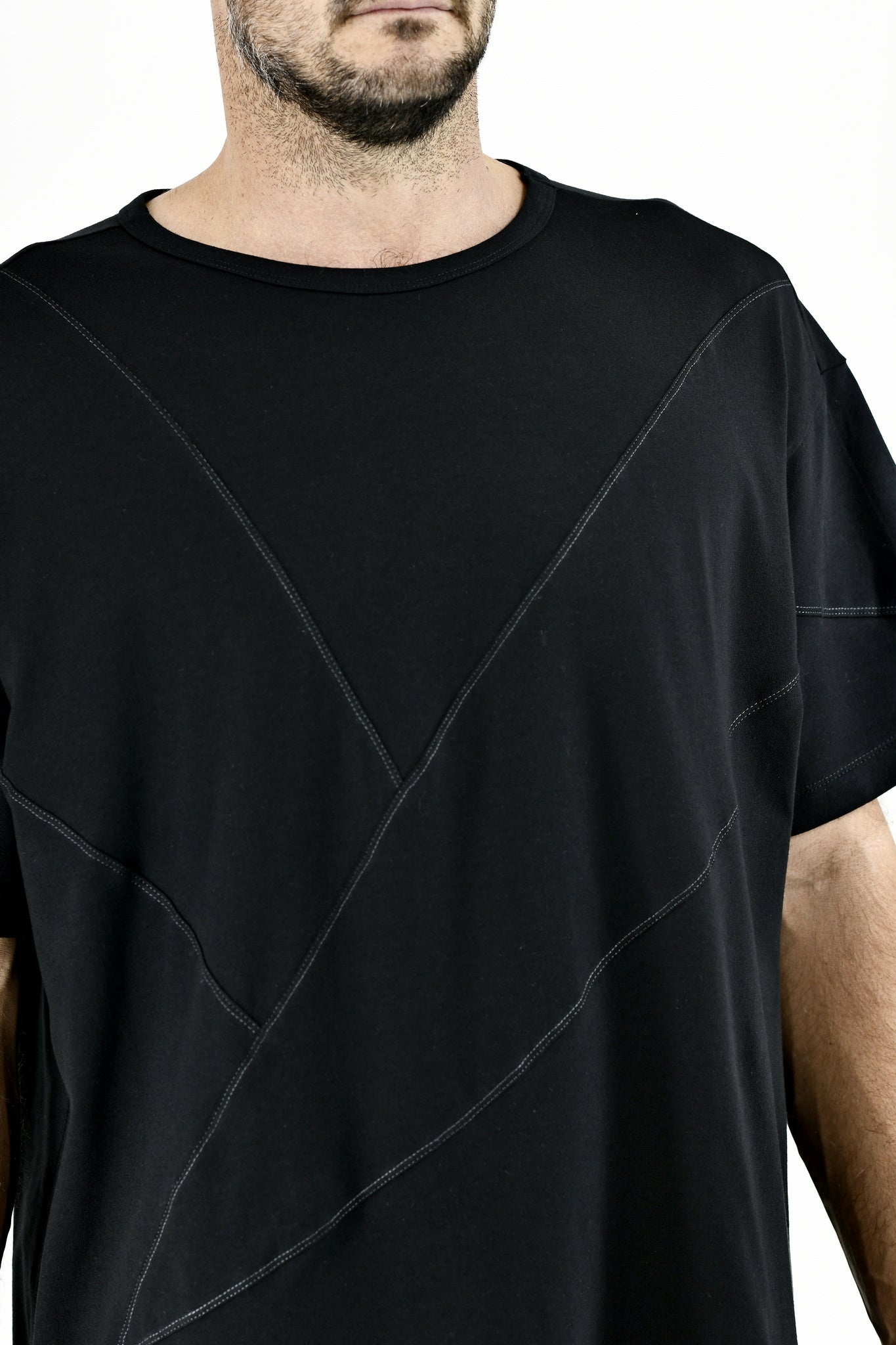 Menswear Black Oversize Cutline T ZG5612