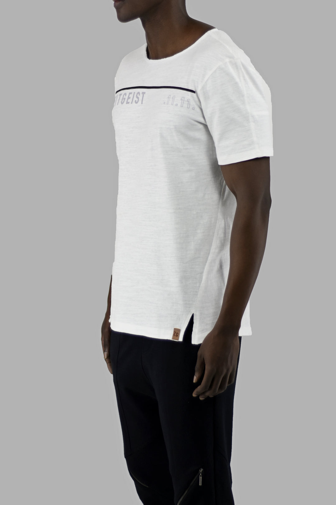 Mens White Logo T ZG5280