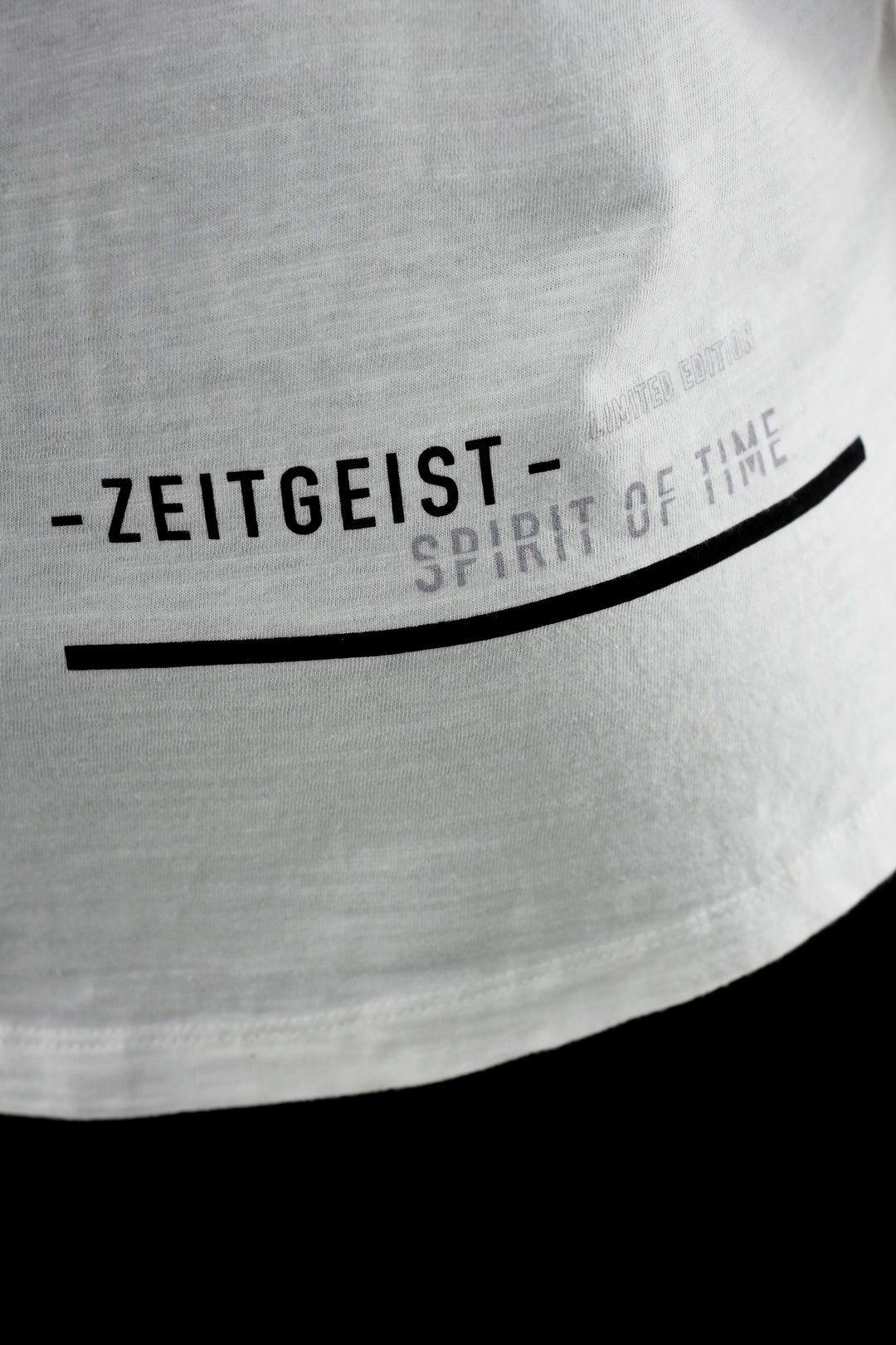 Mens White Logo T ZG5280