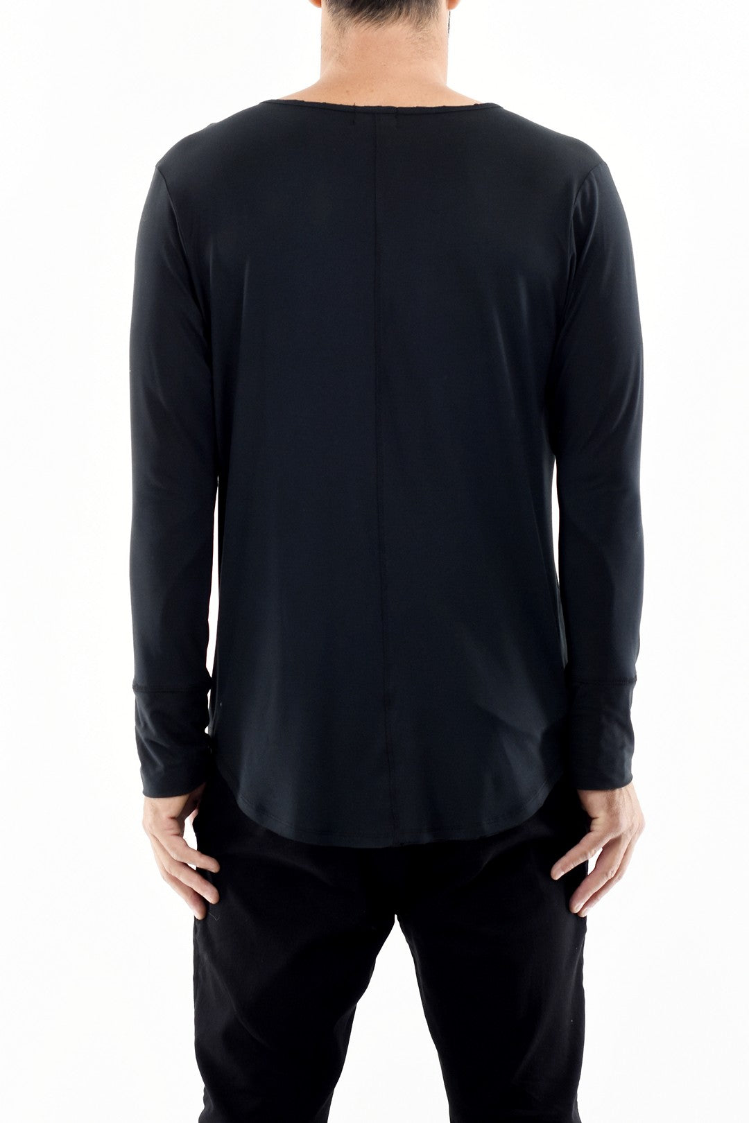 Mens Black V neck T with button detail ZG5319
