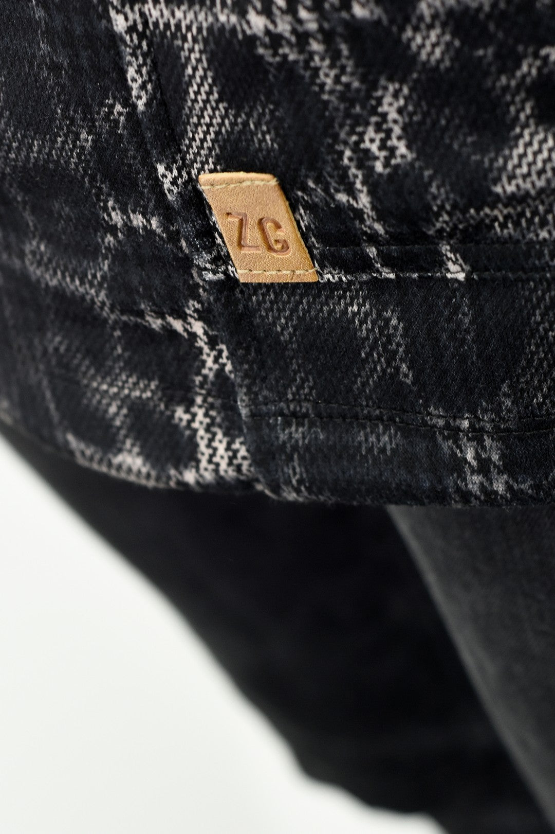 Mens Knit Zip Hooded Parka in Leopard and Houndstooth pattern ZG5347