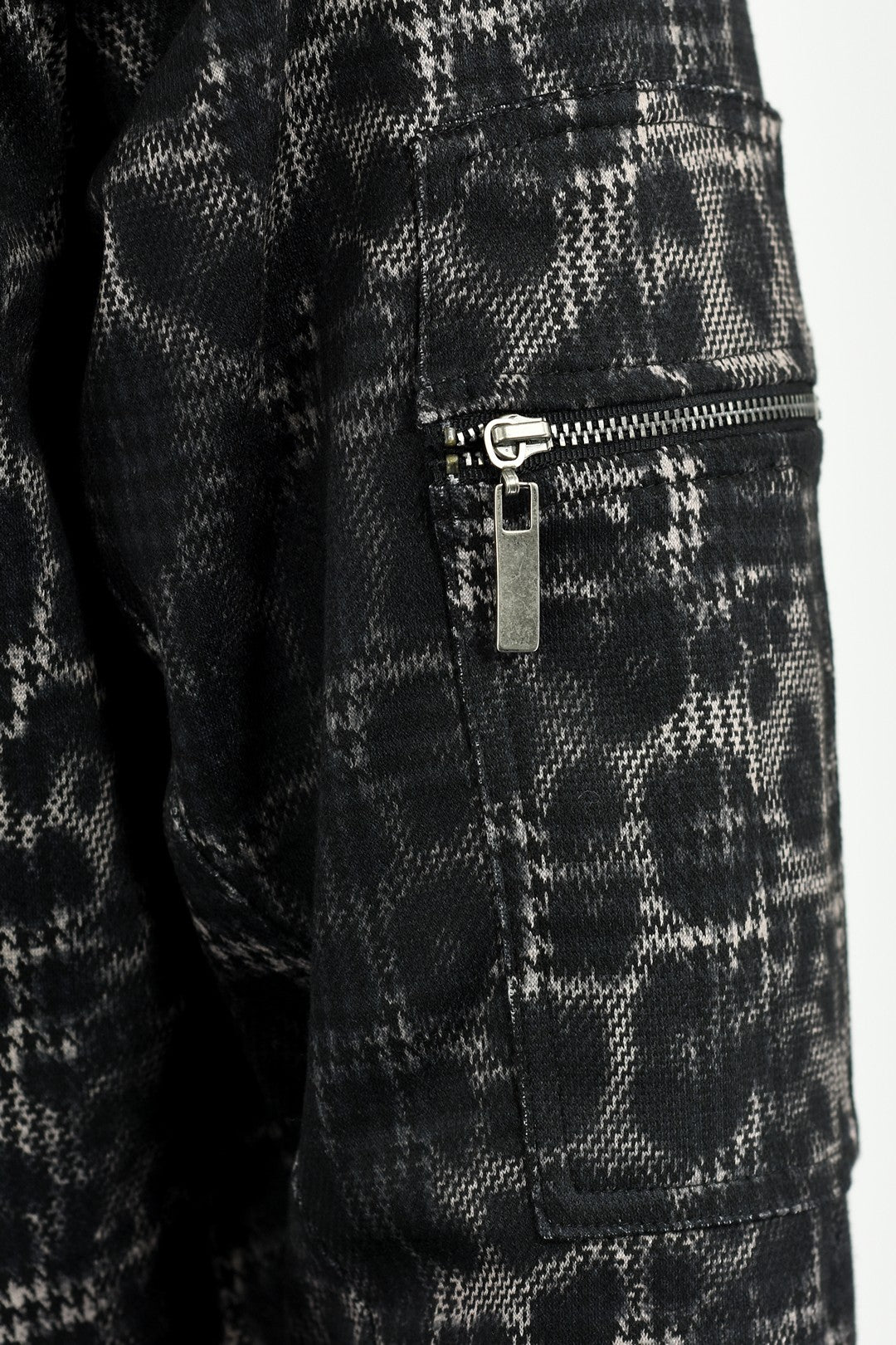 Mens Knit Zip Hooded Parka in Leopard and Houndstooth pattern ZG5347