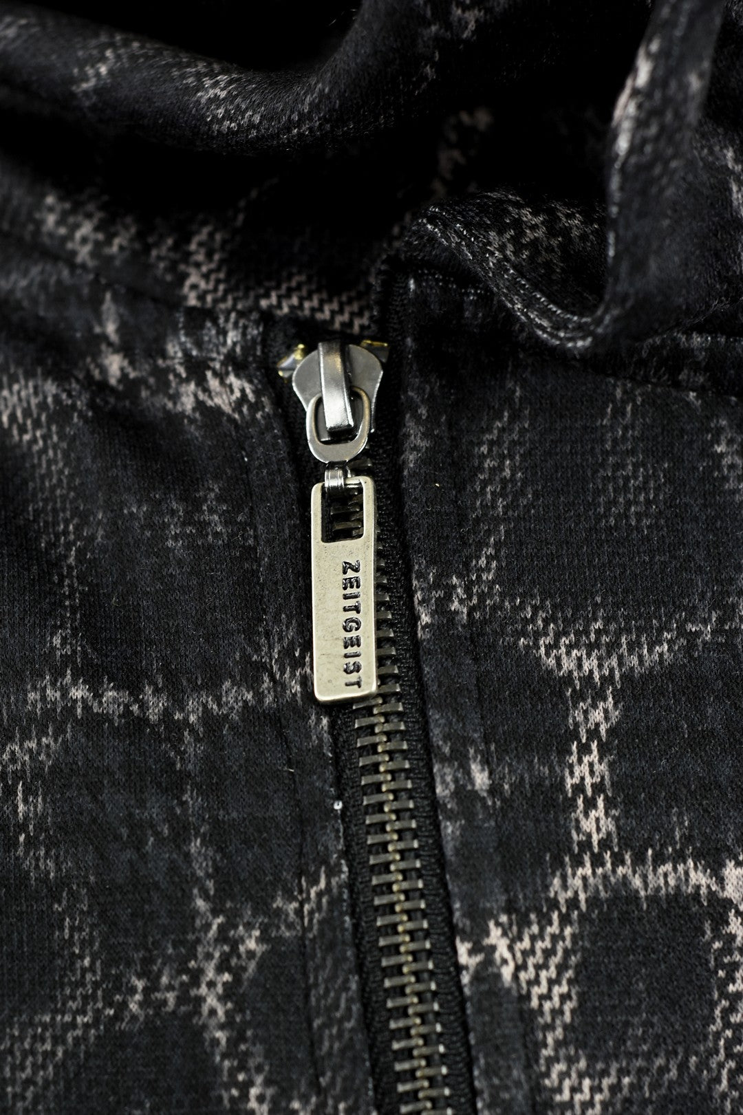 Mens Knit Zip Hooded Parka in Leopard and Houndstooth pattern ZG5347