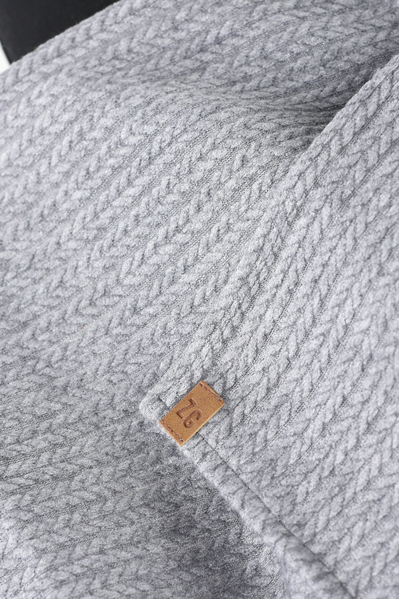 Mens Light Grey Brushed Cable Scarf ZG5503