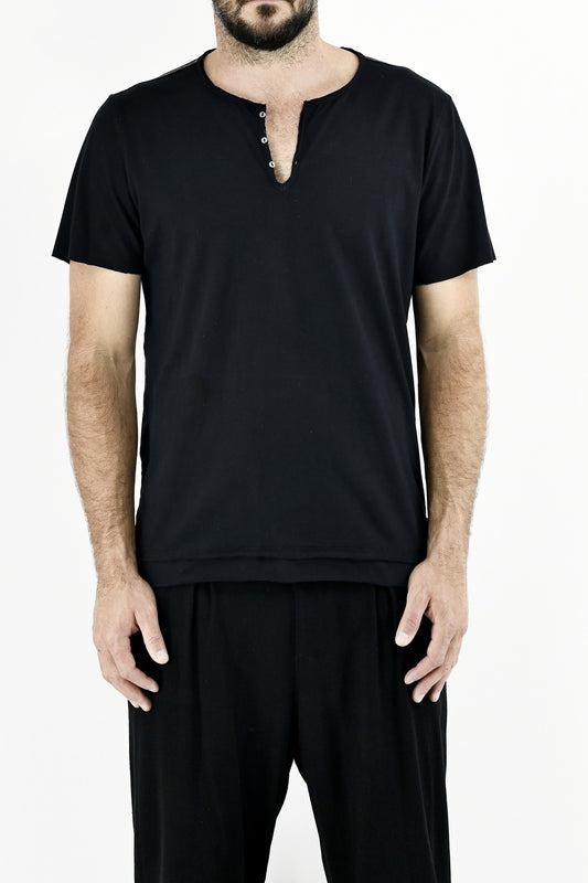 Menswear Black V Button T with Back Patch Print ZG5577