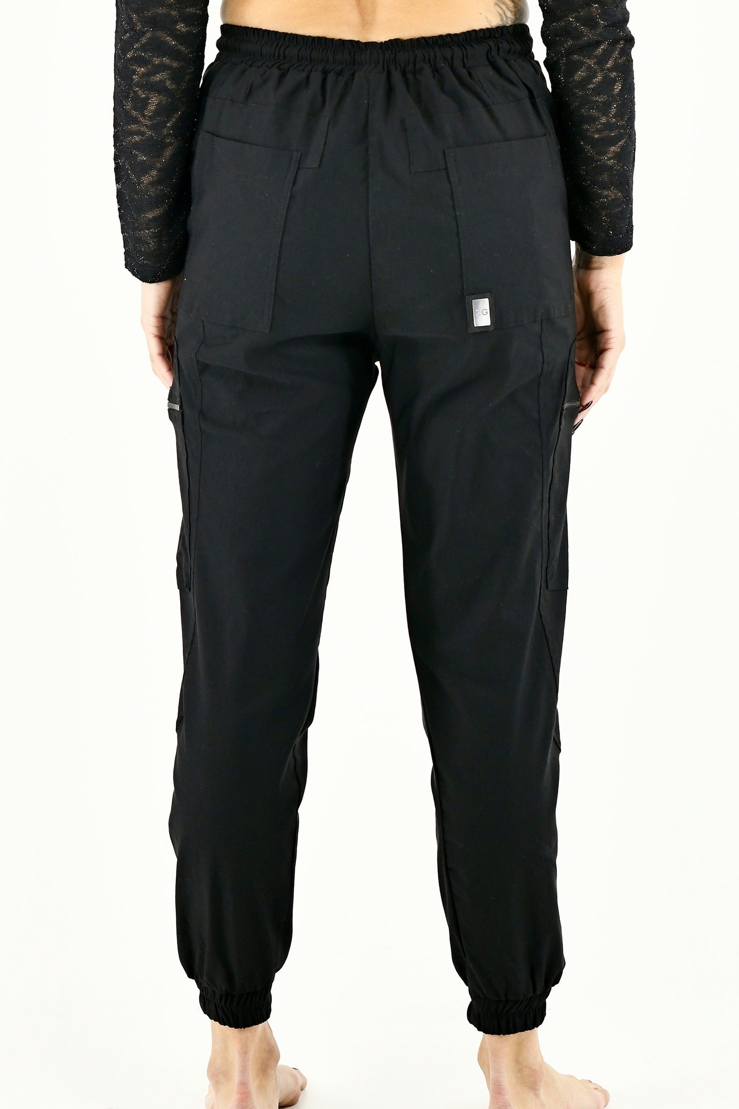 Women’s Black Zip Cargo Jogger ZG5595