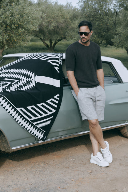 Black and White 100% Organic Cotton Throw / Blanket ZG5756