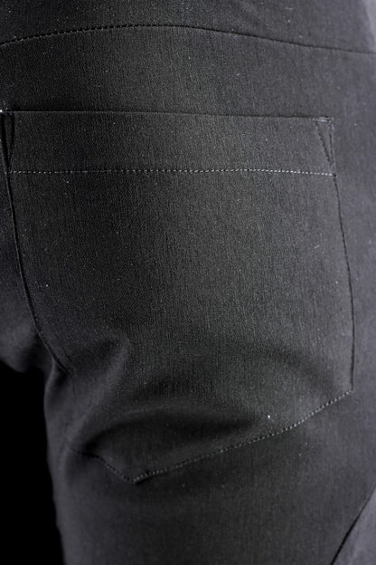 Mens Pants Black with Pocket Detail and Elasticated Cuff ZG5175