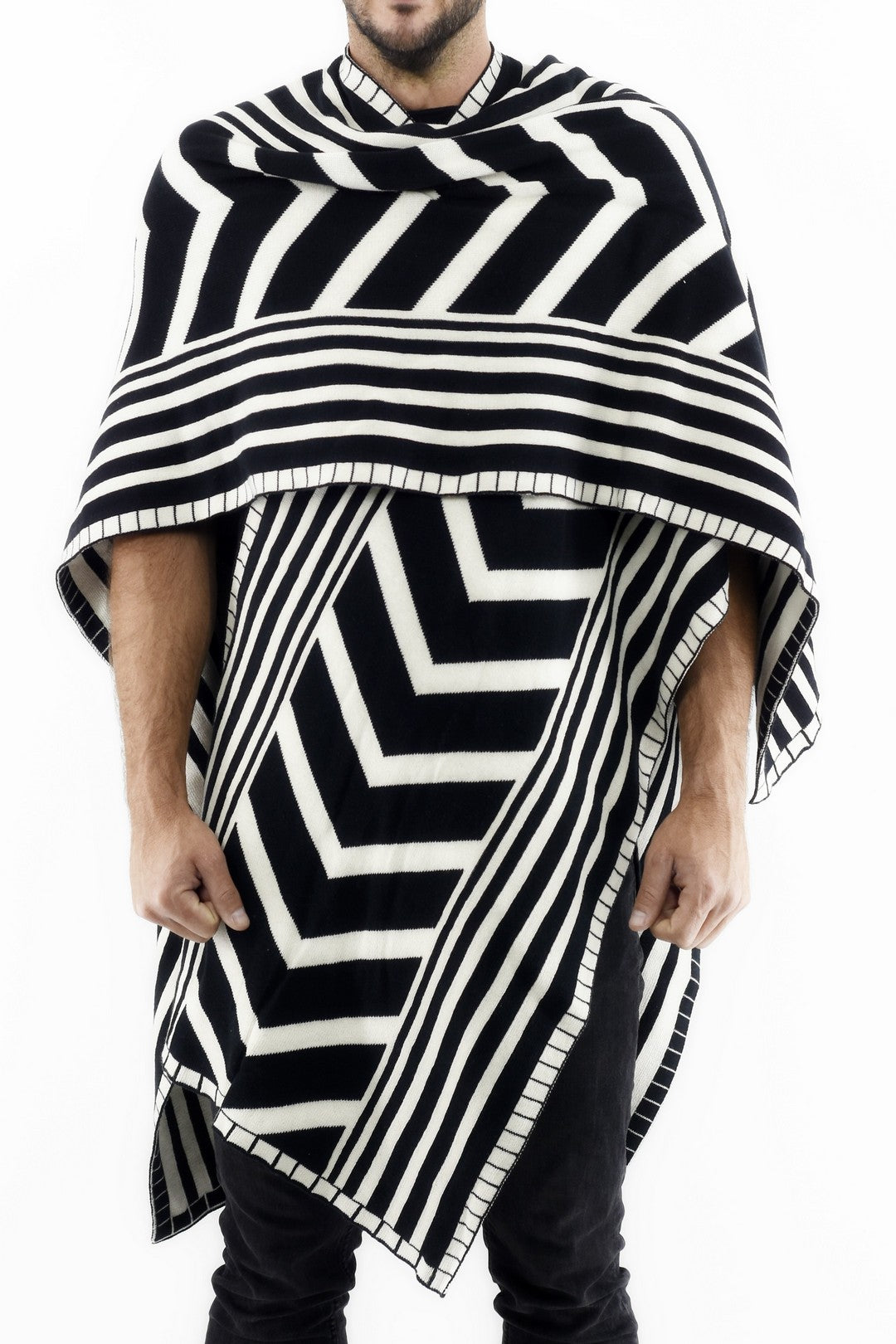 Menswear Black and Off-White Knitwear Zebra Poncho ZG5238